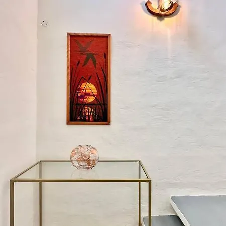 Charming Townhouse With Rooftop *