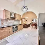 公寓 Charming Townhouse With Rooftop 斯利马